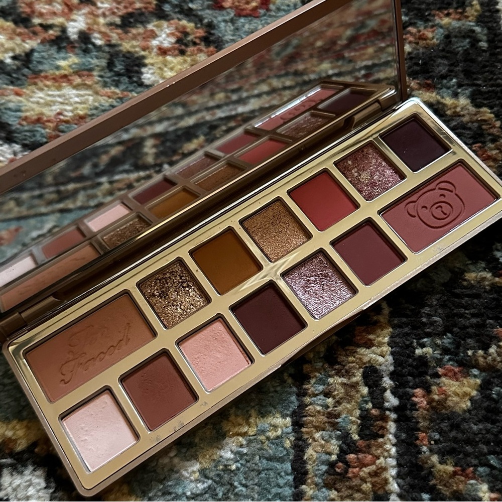 New Too Faced Teddy Bare Eyeshadow Palette